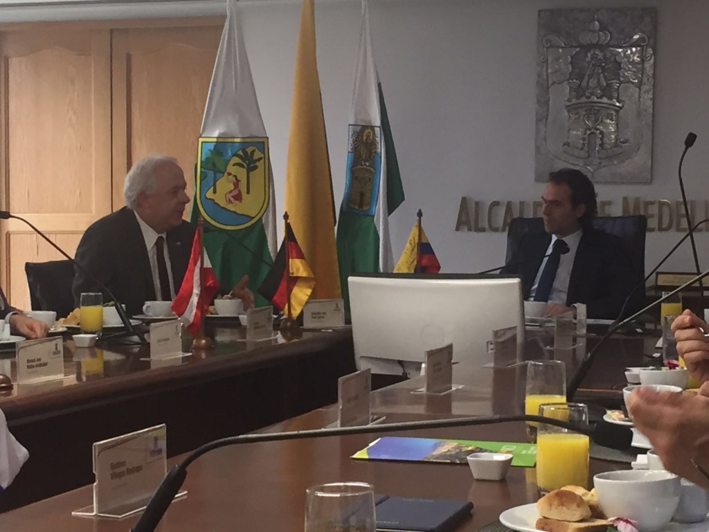noticia-cuerpo-consular-2